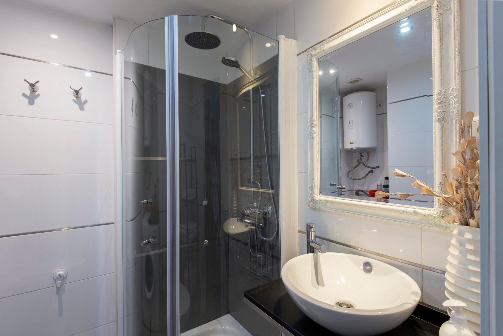 La Marina Suite Málaga Esterno foto